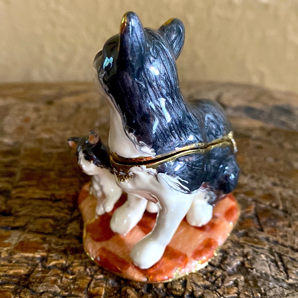 🐾Vintage🐾Cat & Kitten🐈⬛Enameled Hinged Box - Picture 5 of 11